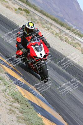 media/Mar-10-2024-SoCal Trackdays (Sun) [[6228d7c590]]/12-Turn 14 Inside (145pm)/